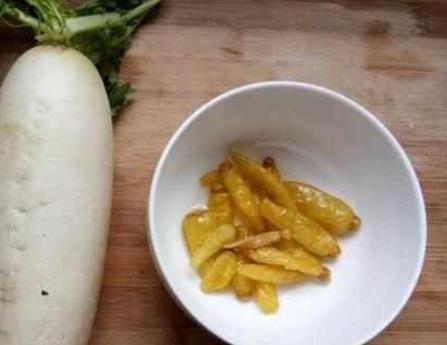 下饭|秋天,萝卜正当季,趁着便宜,快囤一点做成小菜,特别清脆下饭