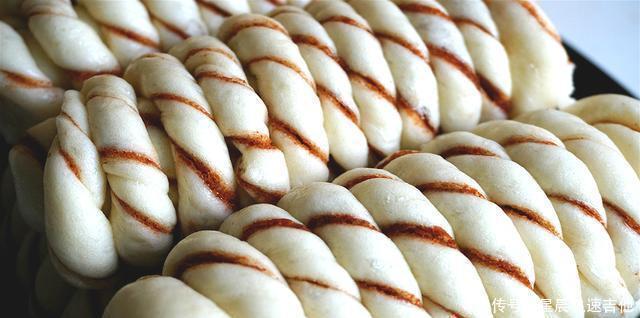 花卷|蒸花卷时,怎么才能白亮松软凉了不发硬,面点师解析告诉你答案