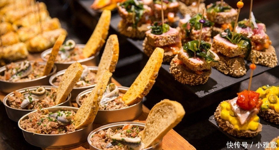 自助餐|自助餐老板“最怕”遇到的3种客人,都是靠智商来吃饭的