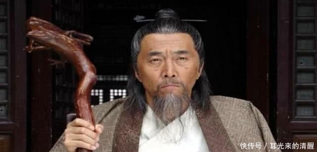 吃饭|朱元璋宴请功臣吃饭，刘伯温看到菜后吓出冷汗，对徐达说：皇上要我们命！