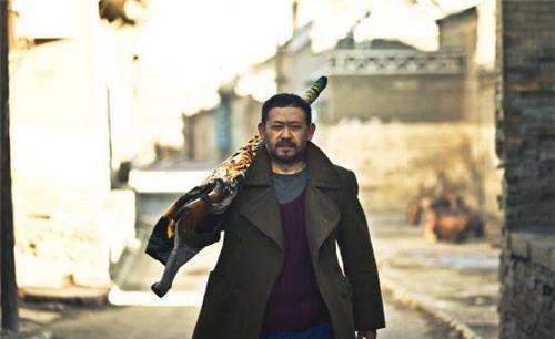 小孩|山西特大杀人案:煤老板一夜之间枪杀14人,10岁小孩也不放过