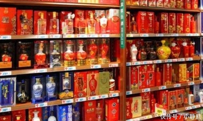 超市货架|中国有5种“尴尬”白酒,放超市货架常年无人问,却是实在粮食酒