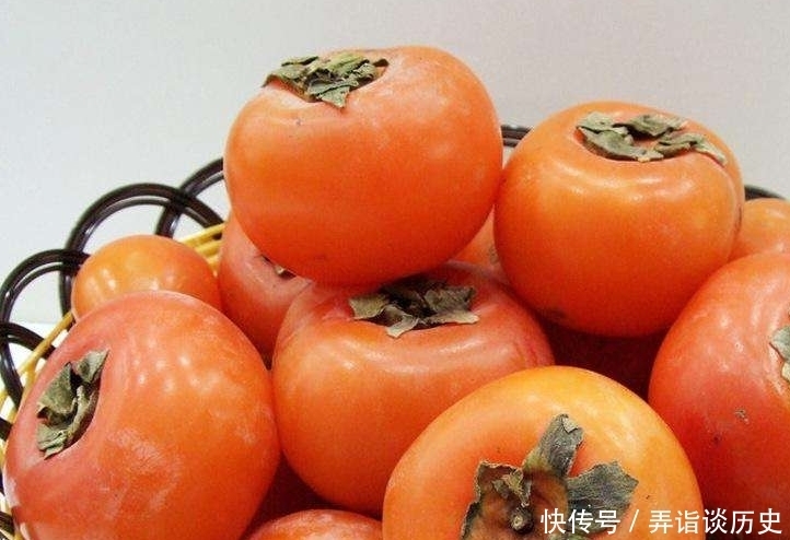 人眼里你|心理学:选一只最好捏的柿子,测你在别人眼里是不是软弱可欺?