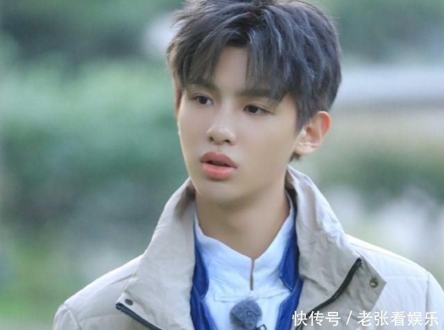  数学|《奔跑吧》押中作文题，黄明昊的粉丝却因爱豆，蒙对数学选择题