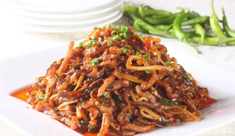 倒入|美味爽口下饭菜,好吃不腻,简单易学,比饭店好吃百倍,贼拉下饭