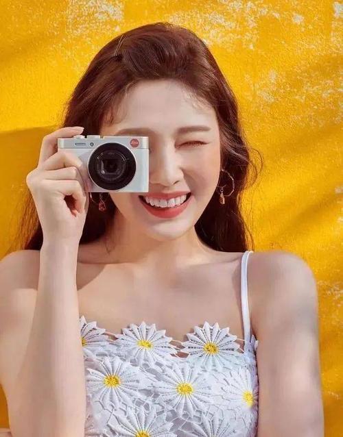 女人|女人喷香水的2个习惯,会让香味显得廉价,大牌香水也躲不过