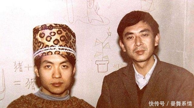 诗人|诗人顾城26年前杀妻后自杀，他的独子木耳现状如何？