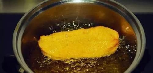  酥脆|炸油条，用酵母是“大错”1斤面加9克它，膨松酥脆，个个空心