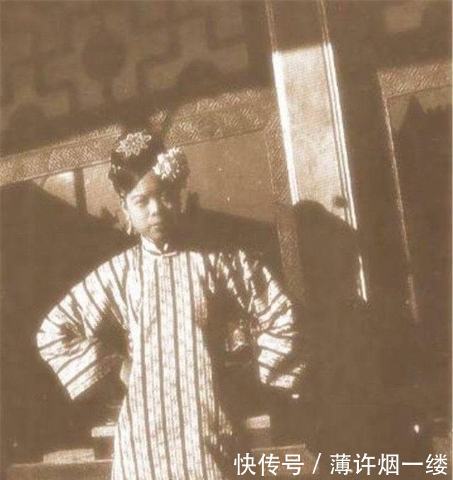 皇妃|末代皇后婉容、皇妃文绣珍贵老照片,你觉得谁的颜值更胜一筹