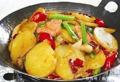 土豆|美食推荐:风林茄子、干锅土豆鸡肉、小酥肉、酸豆角炒牛肉的做法