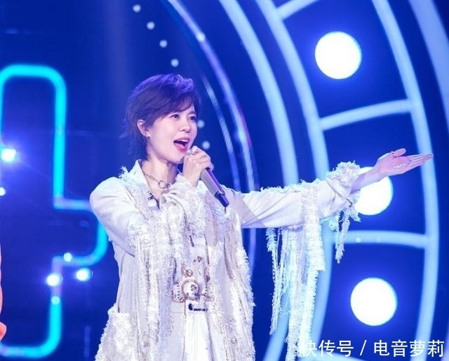  到来|《嗨唱转起来》第二季，明星云集捧场，张杰到来成最大惊喜!