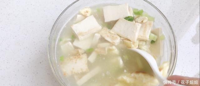脂汤|用豆腐换减脂汤,照常喝5天胃上脂肪少