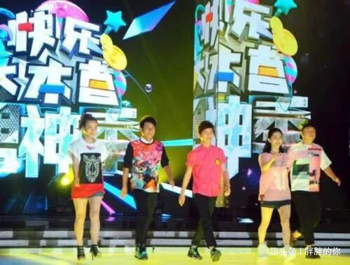  节目|《快本》收视率跌至谷底，靠流量明星恐难回暖，它却悄悄冲上榜首