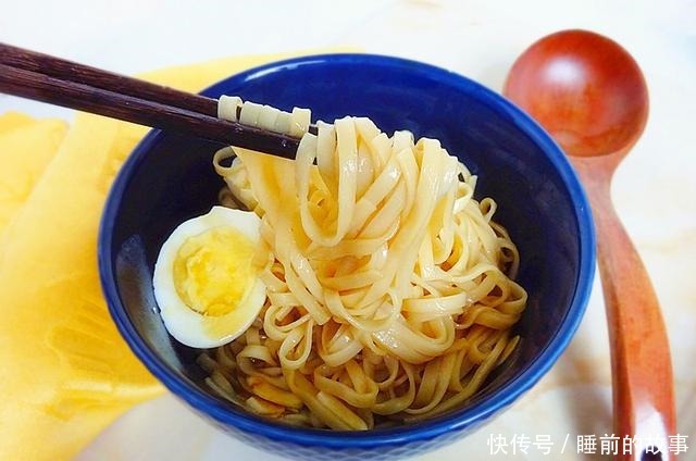 知音|天热没食欲,做了一碗面晒圈,却引起网友共鸣哇,知音来了