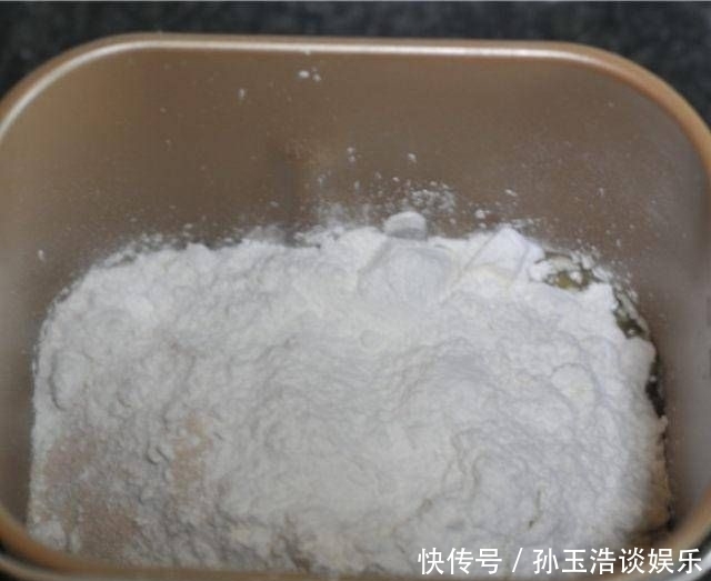  面团|玉米汁蘑菇面包，逼真，甜软上瘾