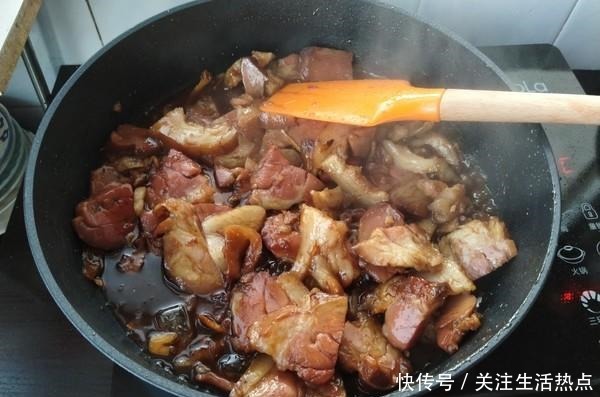 提前准备|过年常见的这道硬菜,提前准备好,吃的时候一热就行,越热越香!