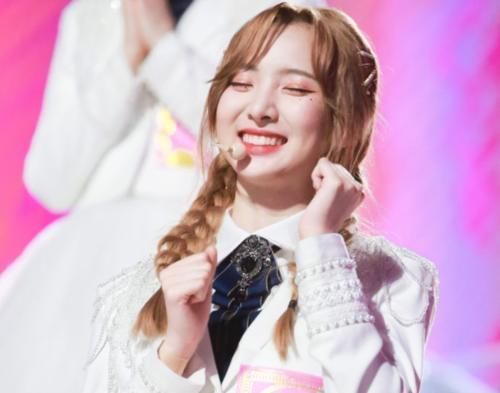 无视|《创3》成团夜郑乃馨“队友”关系暴露,无视刘些宁,不理赵粤,只关注一人