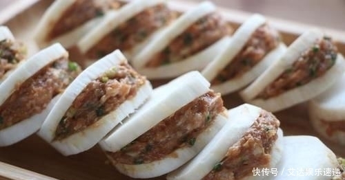 下饭|鸡腿菇不炒不凉拌,学会新吃法,好吃又下饭,上桌汤汁都不剩!