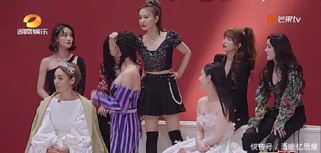 吴昕|《乘风破浪的姐姐》吴昕的这3次简短发言,一点都不简单