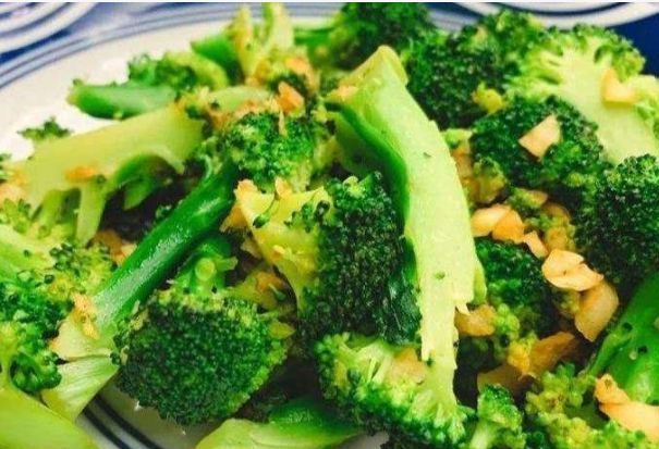  清淡|多给家人吃的养生青菜，营养丰富，清淡美味，鸡鸭鱼肉也不换