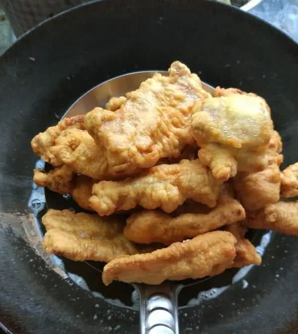 爸爸做|做了二十多年酥肉的父亲,教我怎样做酥肉,才能保证香脆可口