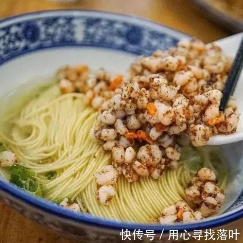 江苏|焖肉面锅盖面皮肚面长鱼面,江苏人为什么对面条谜之喜爱
