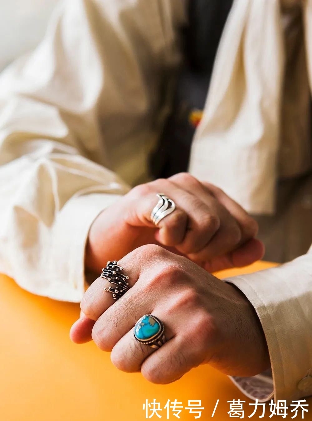 衣服|不会拍照的设计师不是一个好模特