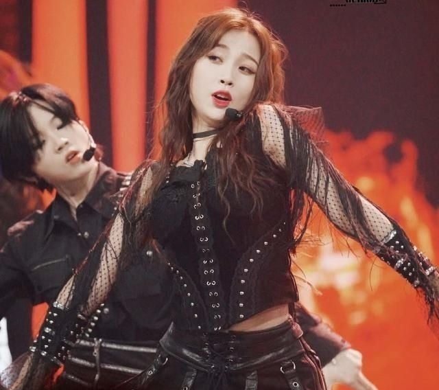  排名|《青你2》总决赛直播遭网友吐槽，其他选手真心服虞书欣排名吗？