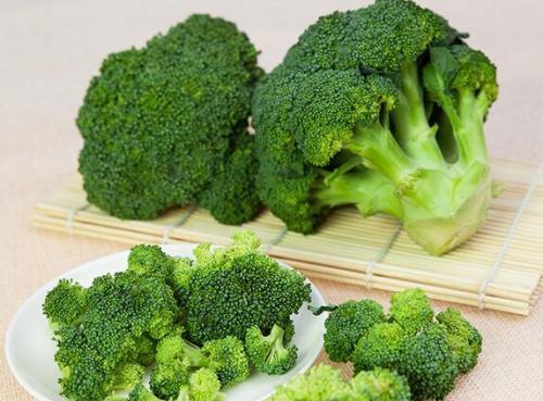  草酸|这几种菜做之前一定要焯水，吃坏了身体事儿就大了！