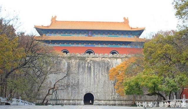  发生|朱元璋死后，为何用了那么多棺材？他死后宫中发生了一件残忍的事