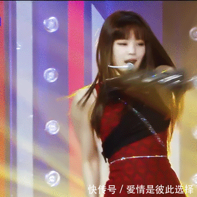 狂赞|Ella狂赞、Lisa尖叫,97年的她未免太飒了!