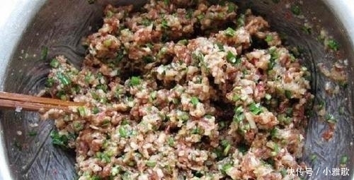  饺子馅|调饺子馅“最忌”放此物，大多数人都放，难怪饺子不鲜又难吃