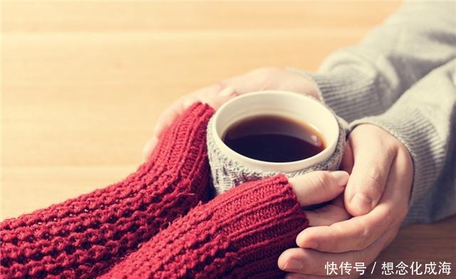 孤独|孤独的男人都有这4个特征,不能再让他一个人闷着!