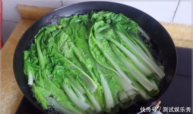 只用|不加一滴油,只用盐调味,小白菜的这种做法才是小时候的味道