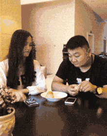  搞笑|搞笑GIF：我就欣赏小哥不怕死的精神