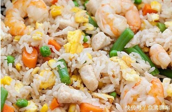  鸡蛋|炒饭-米饭，鸡蛋，鸡肉和虾。比外卖好，而且更健康