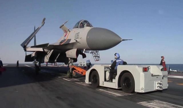  小车|航母上最值钱的小车，法拉利都没它贵，没有它航母不敢出航