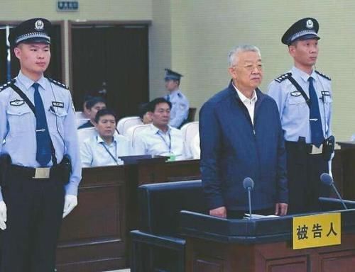 死缓|“死缓”2年，是两年后执行死刑的意思吗？其实大多人一直都想错了