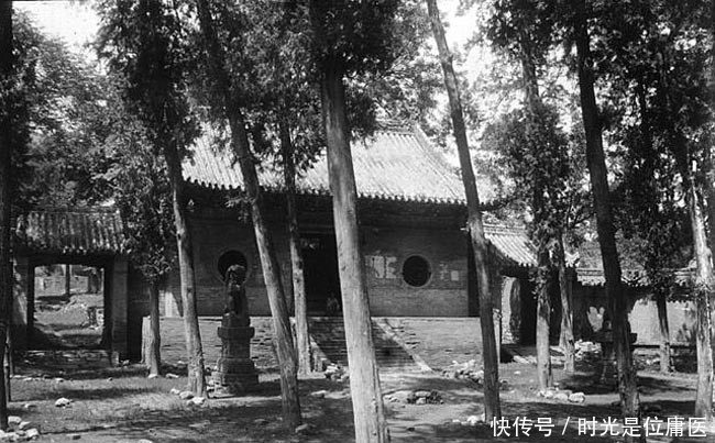 人心神|1907年的嵩山少林寺，幽静古朴的景象，让人心神安宁