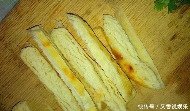 发硬|大姑烙的发面饼,松软有层次,放两天也不发硬,仅多做了一步!