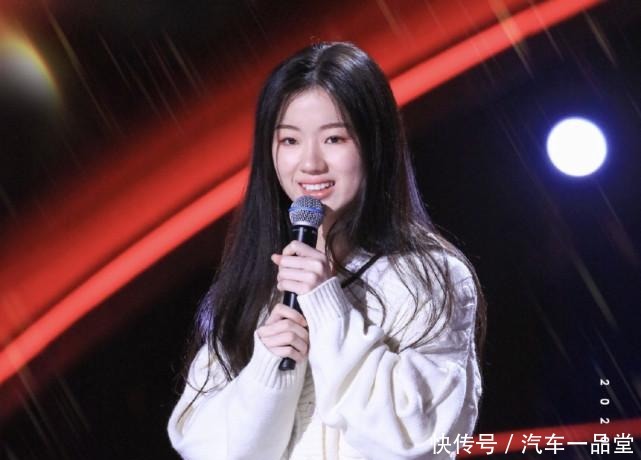 入谢霆锋战|《好声音》迎来漂亮女学员,去年冠军发文支持,还曾和张靓颖PK过