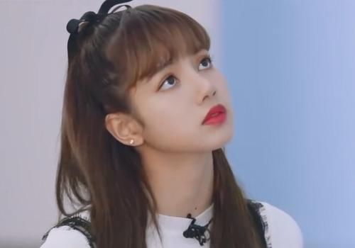  撑不住|青春有你2播放在即，节目滤镜却一言难尽，蔡徐坤lisa撑不住