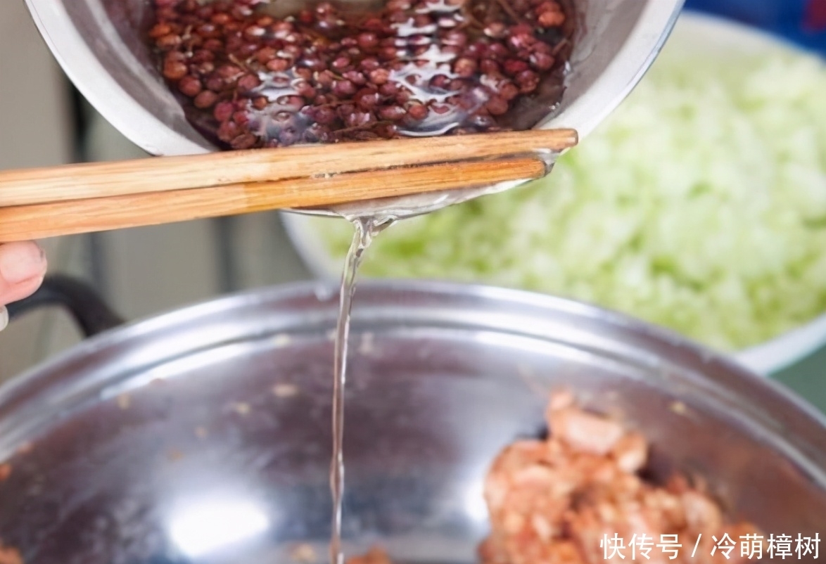 多汁|拌肉馅,2种料不能少,保证鲜嫩多汁又入味,还不腥,太实用了