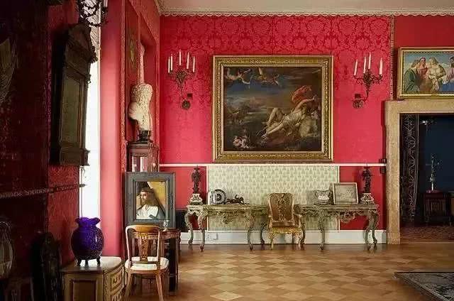  冒充|2名男子冒充警察，偷走13件国宝文物，价值5亿美元，至今未被抓获