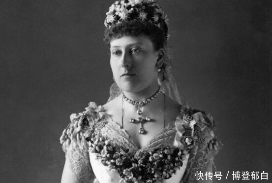 求爱|法国末代皇太子，流亡时向英国公主求爱，结婚前夕被非洲土著刺死