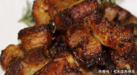  多汁|味道醇厚营养丰富，鲜嫩多汁肉烂脱骨，吃完再来一碗