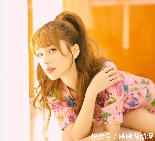 次公演舞台|金莎大方回应与导演鄢颇绯闻,曝曾被前经纪人骗:不想再做傻白甜