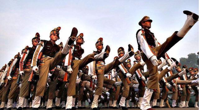 宣传|到底有多喜欢中国军人?印度连续2年用作宣传图,难道是失误吗?