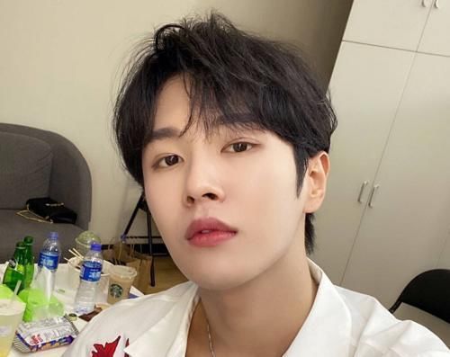 开玩笑|C位出道票数悬殊有多大希林25亿,看到李汶翰开玩笑呢