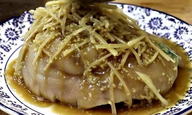 肘子|明日立秋,教你在家做姜汁肘子,软烂入味不油腻,家人都爱吃